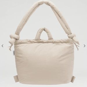 ÖLEND Ona Soft bag in Sand color